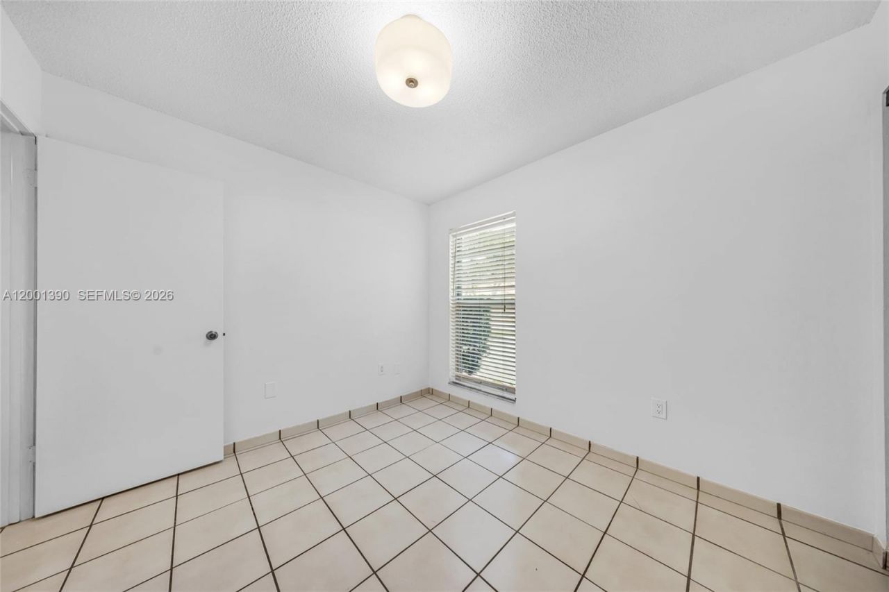 72 SW 113th Ave , Sweetwater, FL 33174 Photo