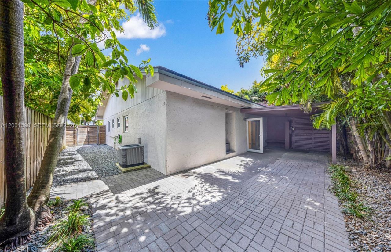 72 SW 113th Ave , Sweetwater, FL 33174 Photo