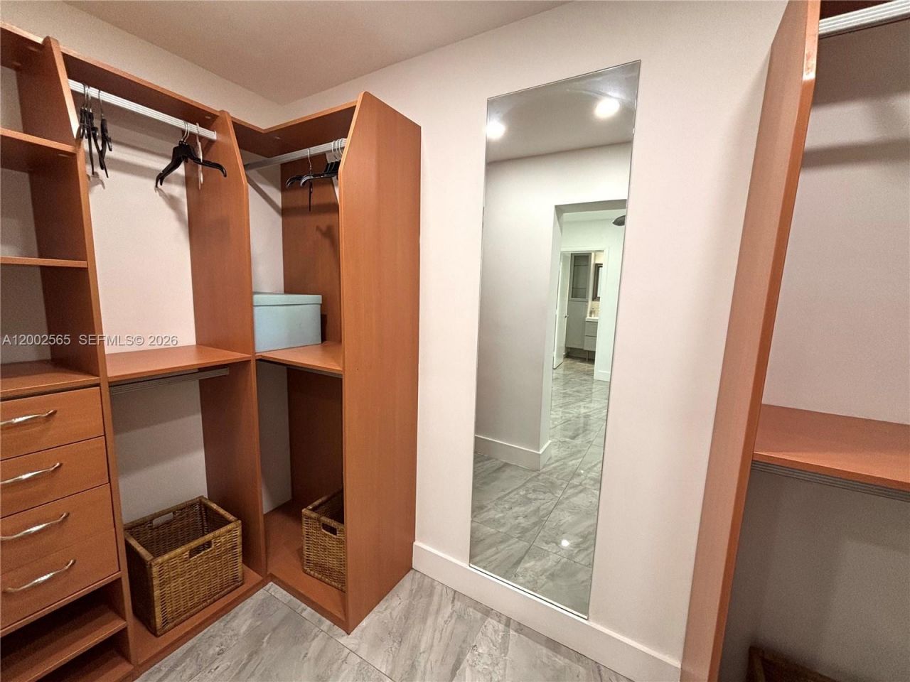 151 NW 165th St , Miami, FL 33169 Photo