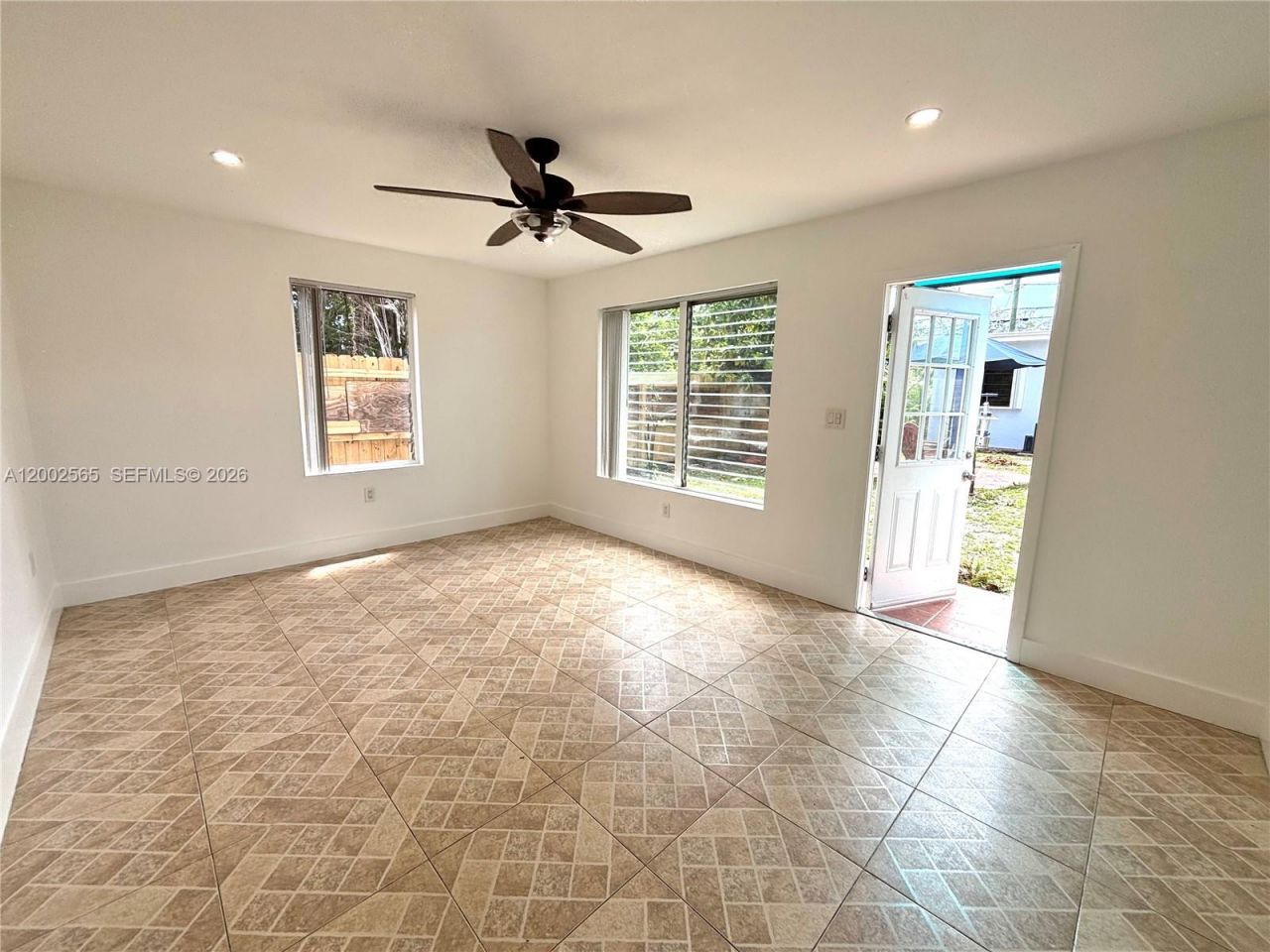 151 NW 165th St , Miami, FL 33169 Photo