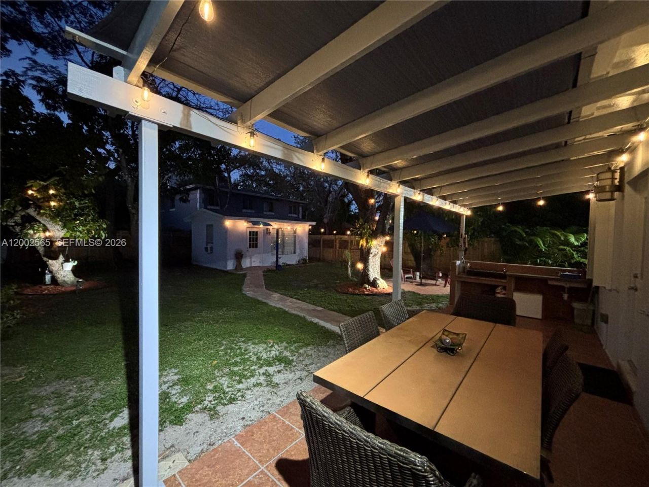 151 NW 165th St , Miami, FL 33169 Photo