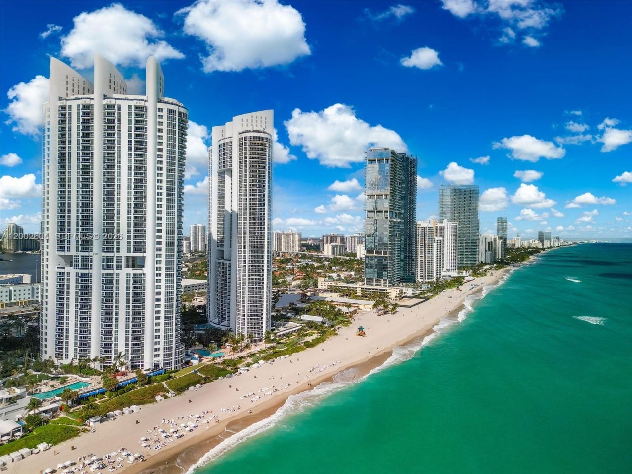 18201 Collins Ave, Unit 709, Sunny Isles Beach, FL 33160 Photo
