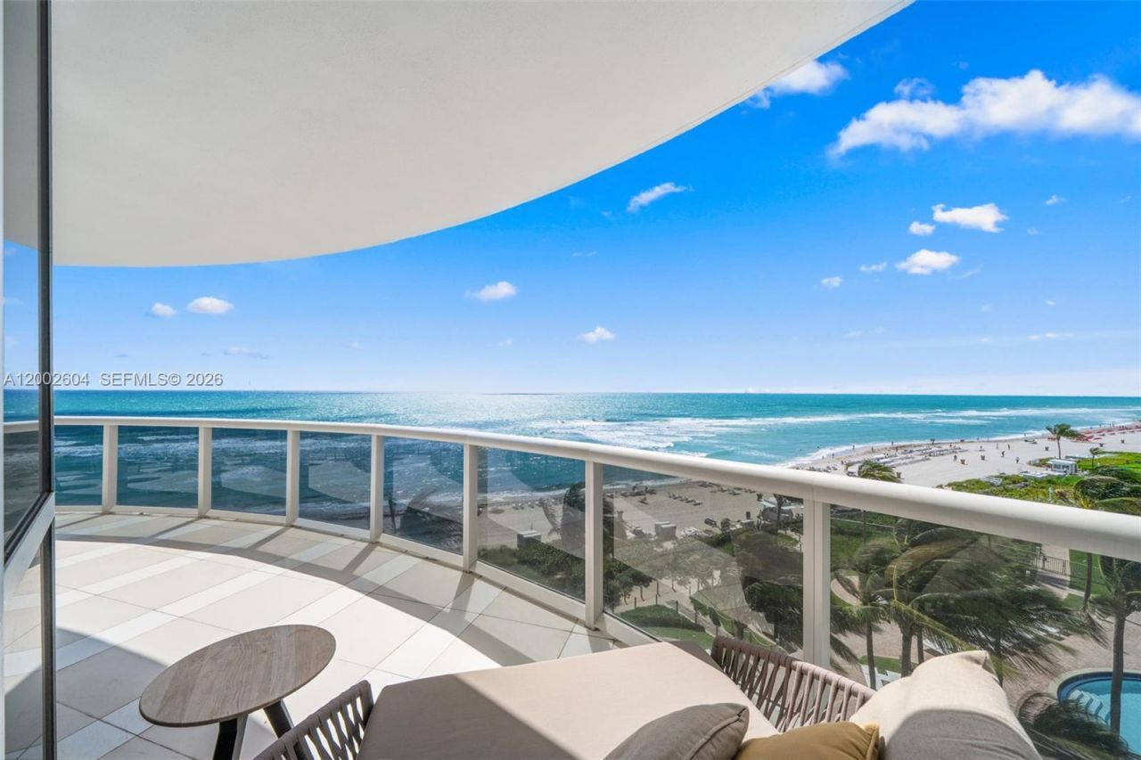 18201 Collins Ave , Unit 709, Sunny Isles Beach, FL 33160 Photo