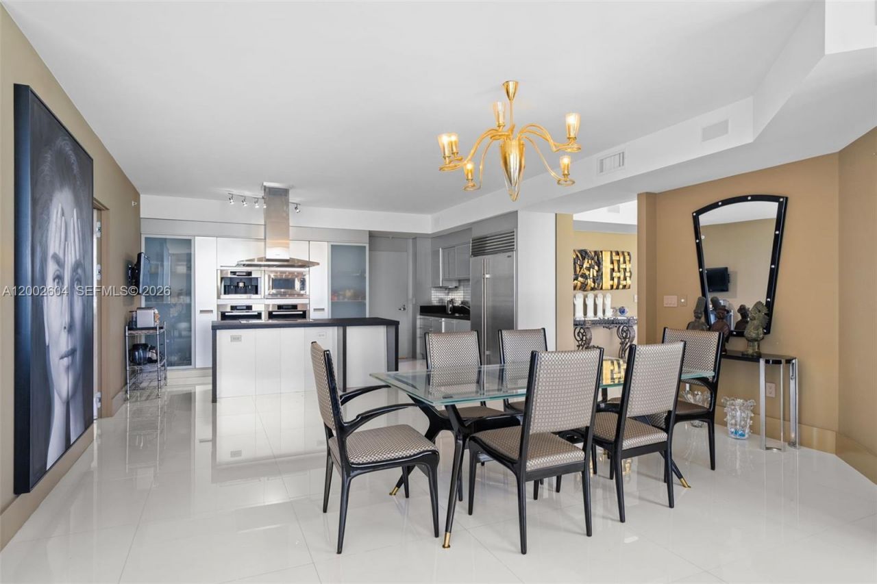 18201 Collins Ave , Unit 709, Sunny Isles Beach, FL 33160 Photo