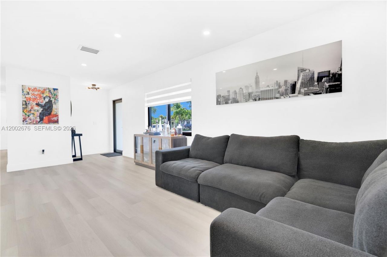 10220 SW 168th St , Miami, FL 33157 Photo