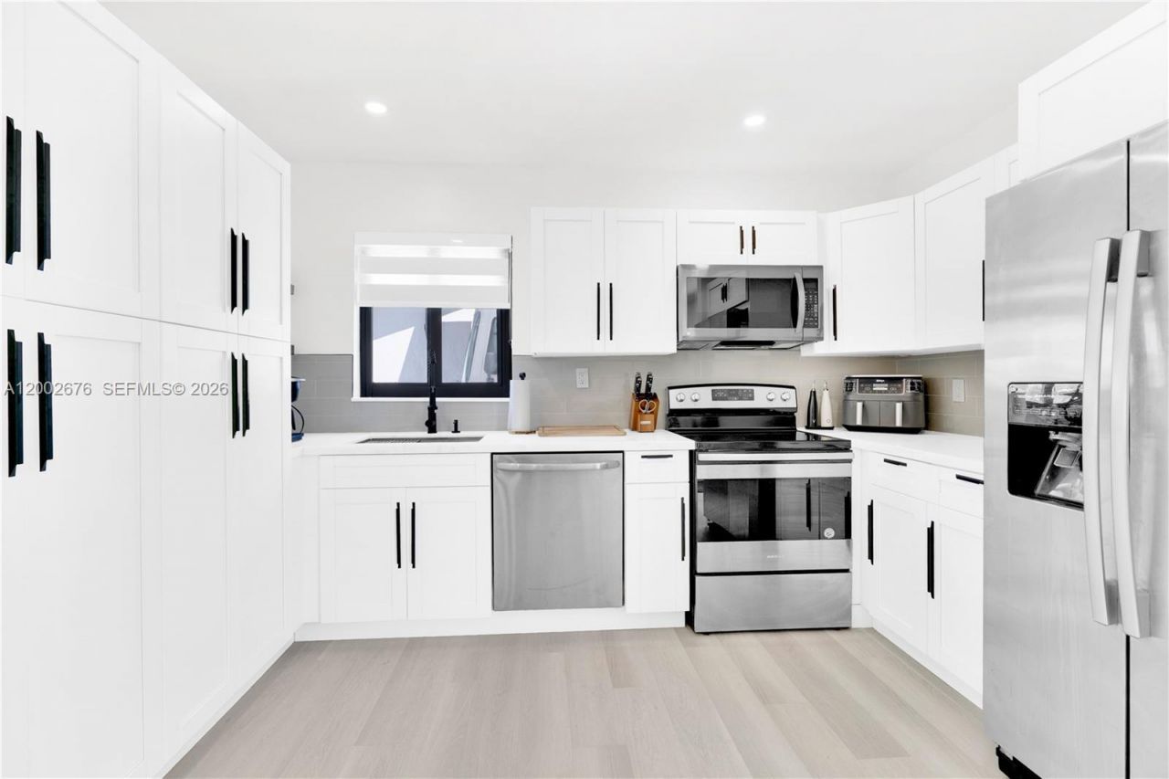 10220 SW 168th St , Miami, FL 33157 Photo