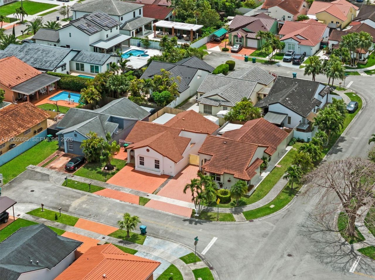 13440 SW 28th St , Miami, FL 33175 Photo