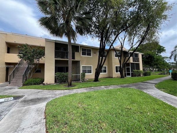 661 Cypress Lake Blvd, Unit I20, Deerfield Beach, FL 33064