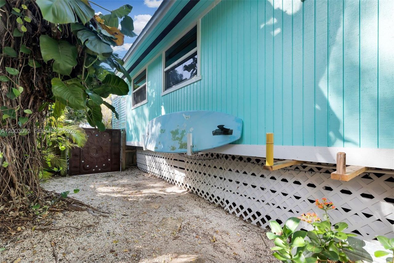 14 Bonita Ave, Key Largo, FL 33037 Photo