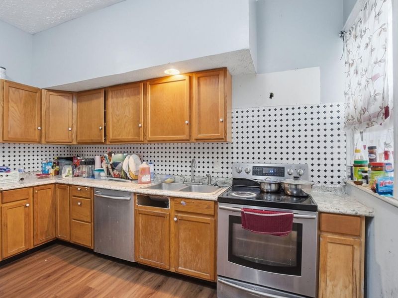 1501 E High Street , Springfield, OH 45505 Photo 26