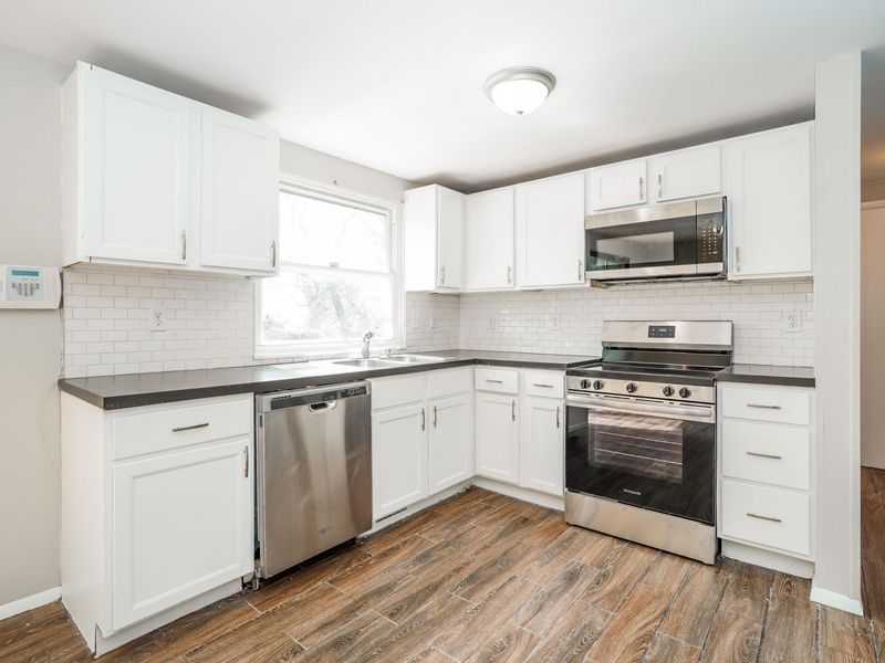 1565 Felix Drive, Columbus, OH 43207 Photo 5