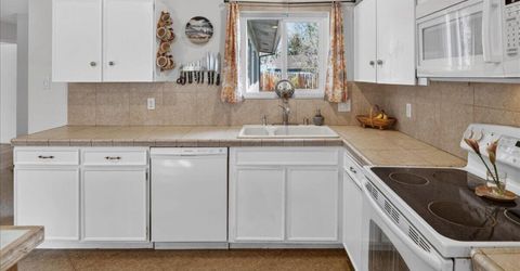 1385 Tioga Way, Reno, NV 89503 Photo