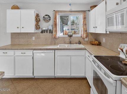 1385 Tioga Way, Reno, NV 89503 Photo