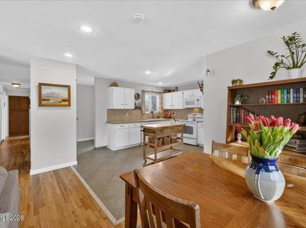 1385 Tioga Way, Reno, NV 89503 Photo