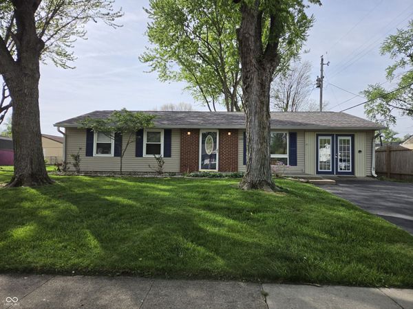 1205 Keller Drive , Plainfield, IN 46168