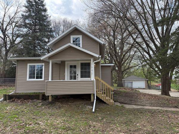 1443 Pioneer Road, Des Moines, IA 50320