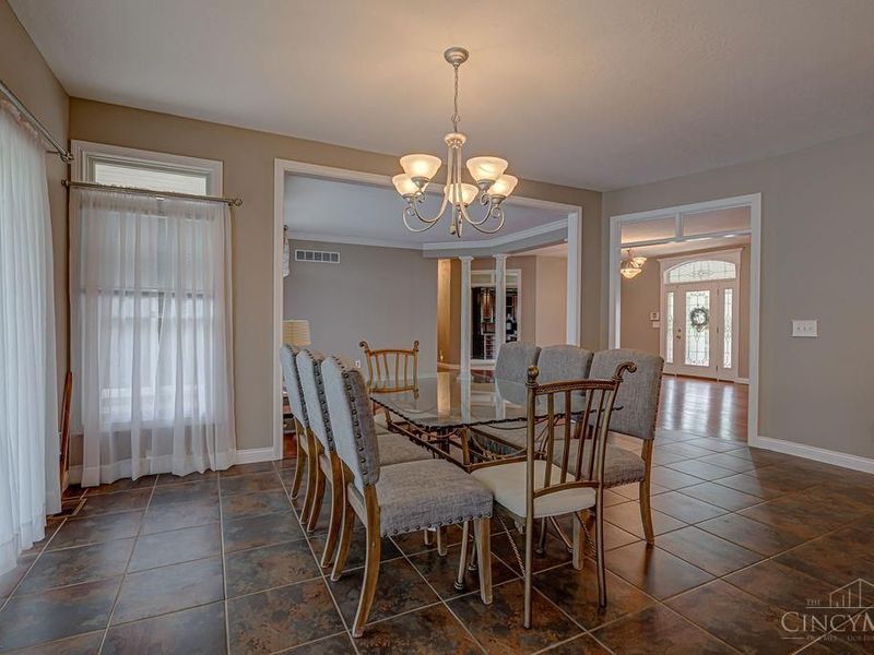 218 Random Drive, Hamilton, OH 45013 Photo 10