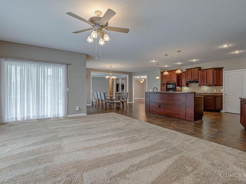 218 Random Drive, Hamilton, OH 45013 Photo 20