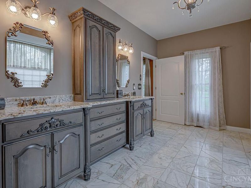 218 Random Drive, Hamilton, OH 45013 Photo 32