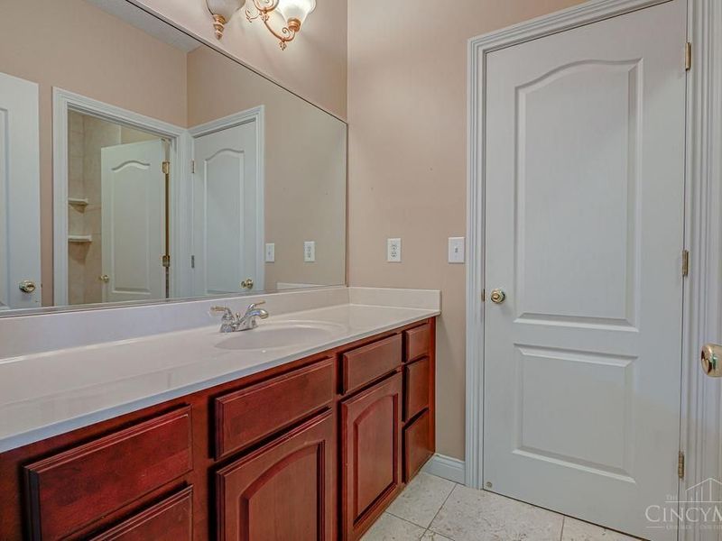 218 Random Drive, Hamilton, OH 45013 Photo 39