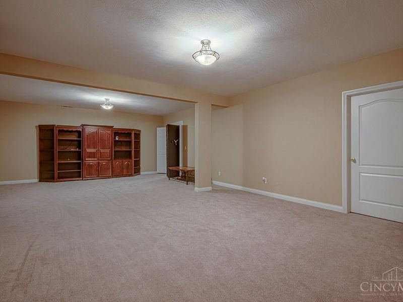 218 Random Drive, Hamilton, OH 45013 Photo 43