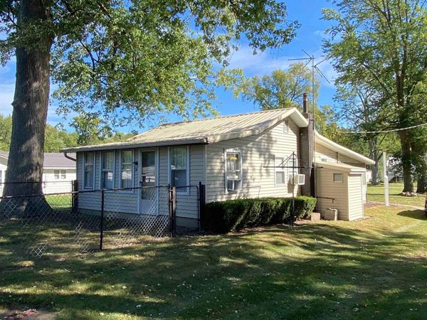 32 EMS D2 Lane, Syracuse, IN 46567