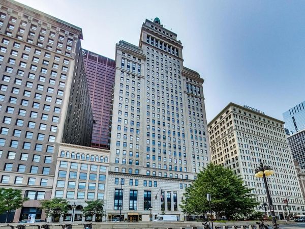 310 S MICHIGAN Avenue, Unit 1705, Chicago, IL 60604