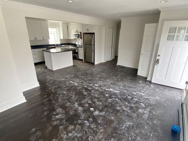 18 S 28th Street , Wyandanch, NY 11798