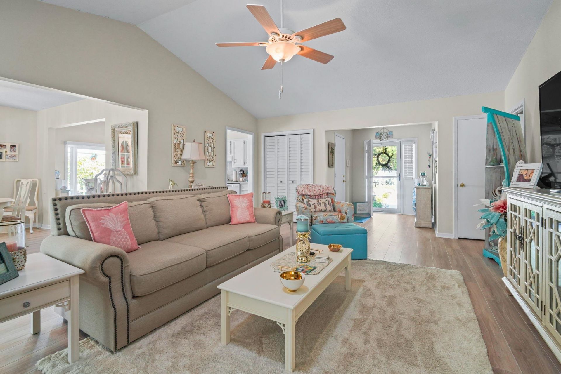 103 Cornerstone Ln.  Photo 7