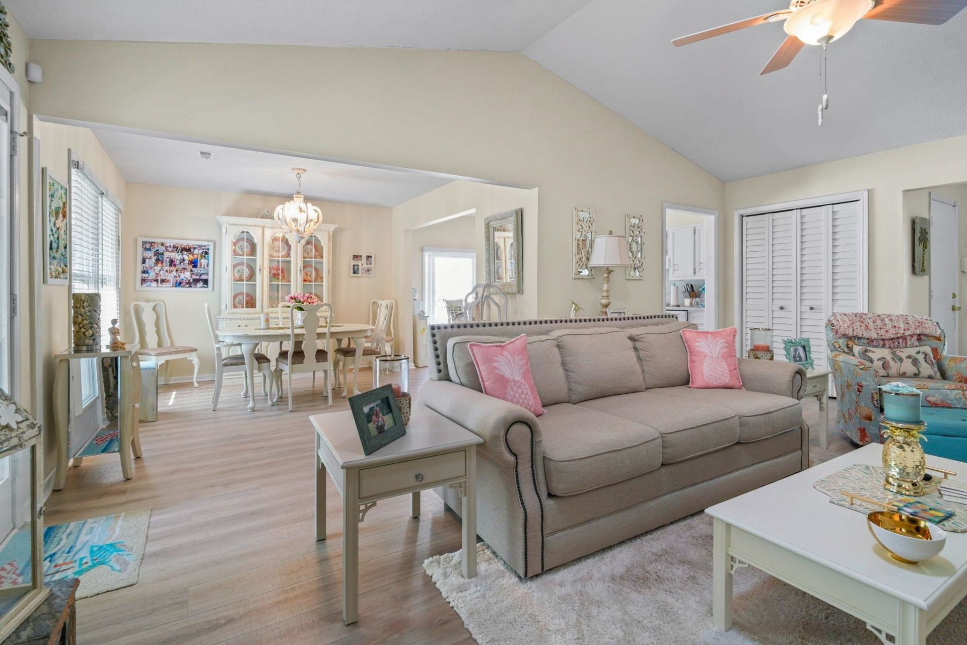 103 Cornerstone Ln.  Photo 9