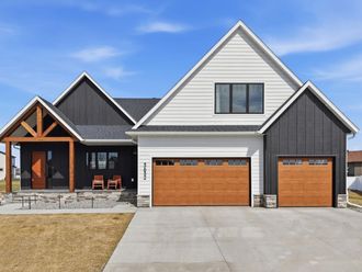 3632 Crimson Loop S Fargo, ND 58104