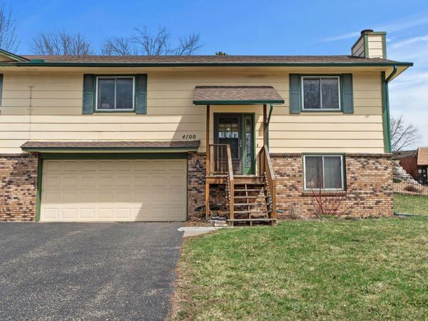 4100 Jordan Avenue N, New Hope, MN 55427