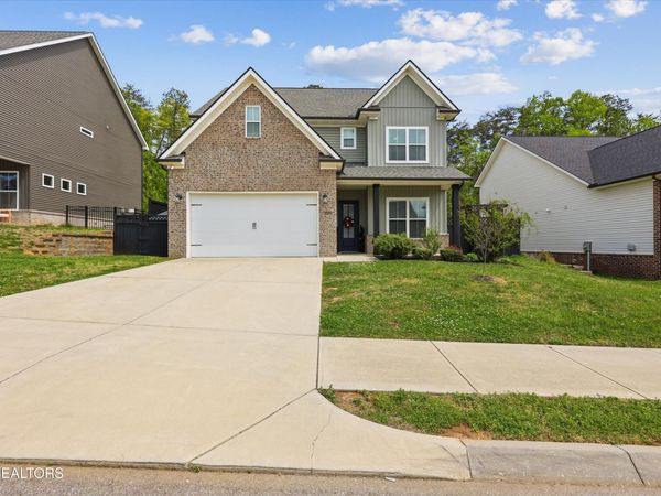 3250 Denver Lane, Knoxville, TN 37931
