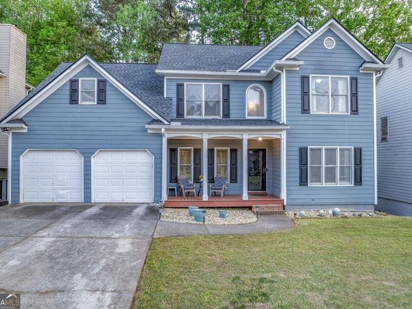 4321 Clairesbrook Lane, Acworth, GA 30101
