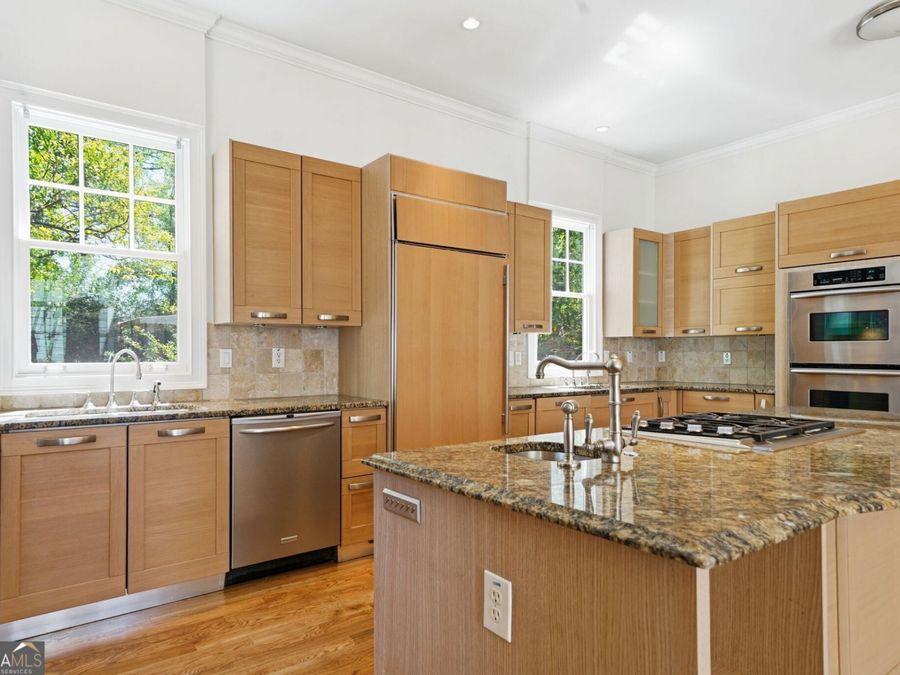 Property Image 16