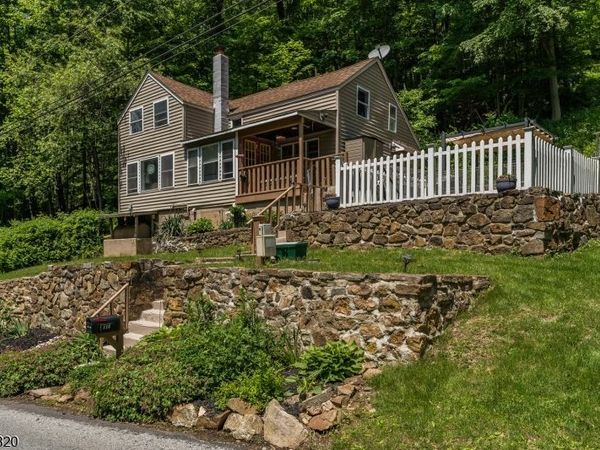 115 Stephensburg Rd, Washington, NJ 07865