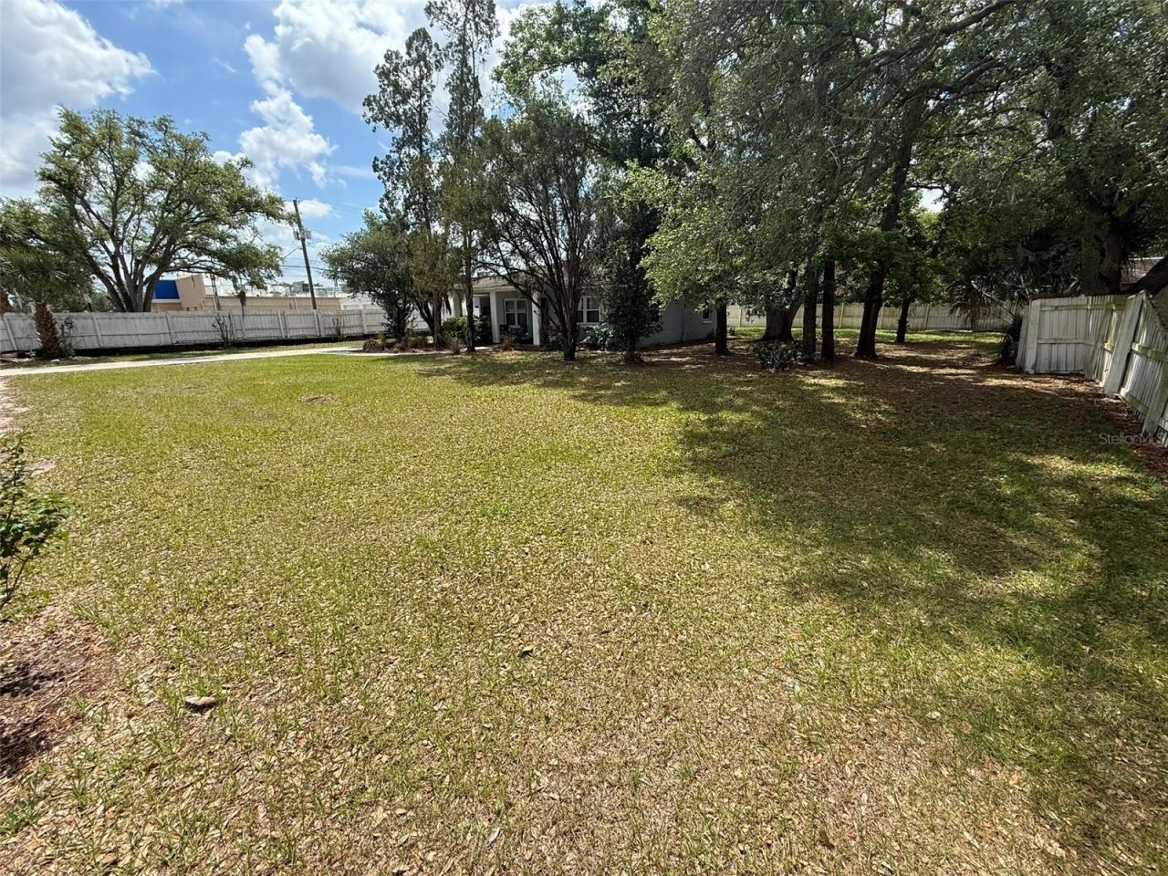 5305 Whiteway Drive, Temple Terrace, FL 33617 Photo