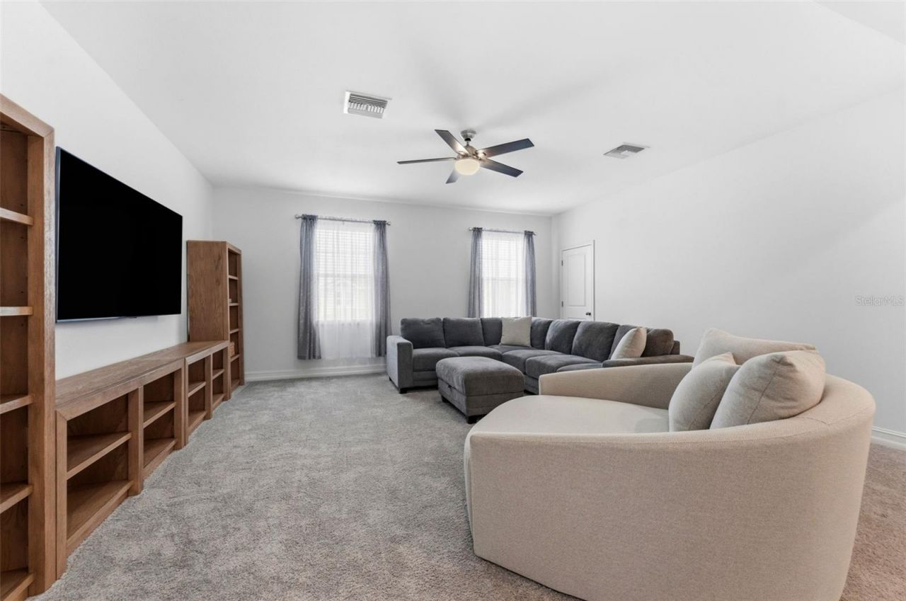 8012 Red Orchard Court, Tampa, FL 33635 Photo