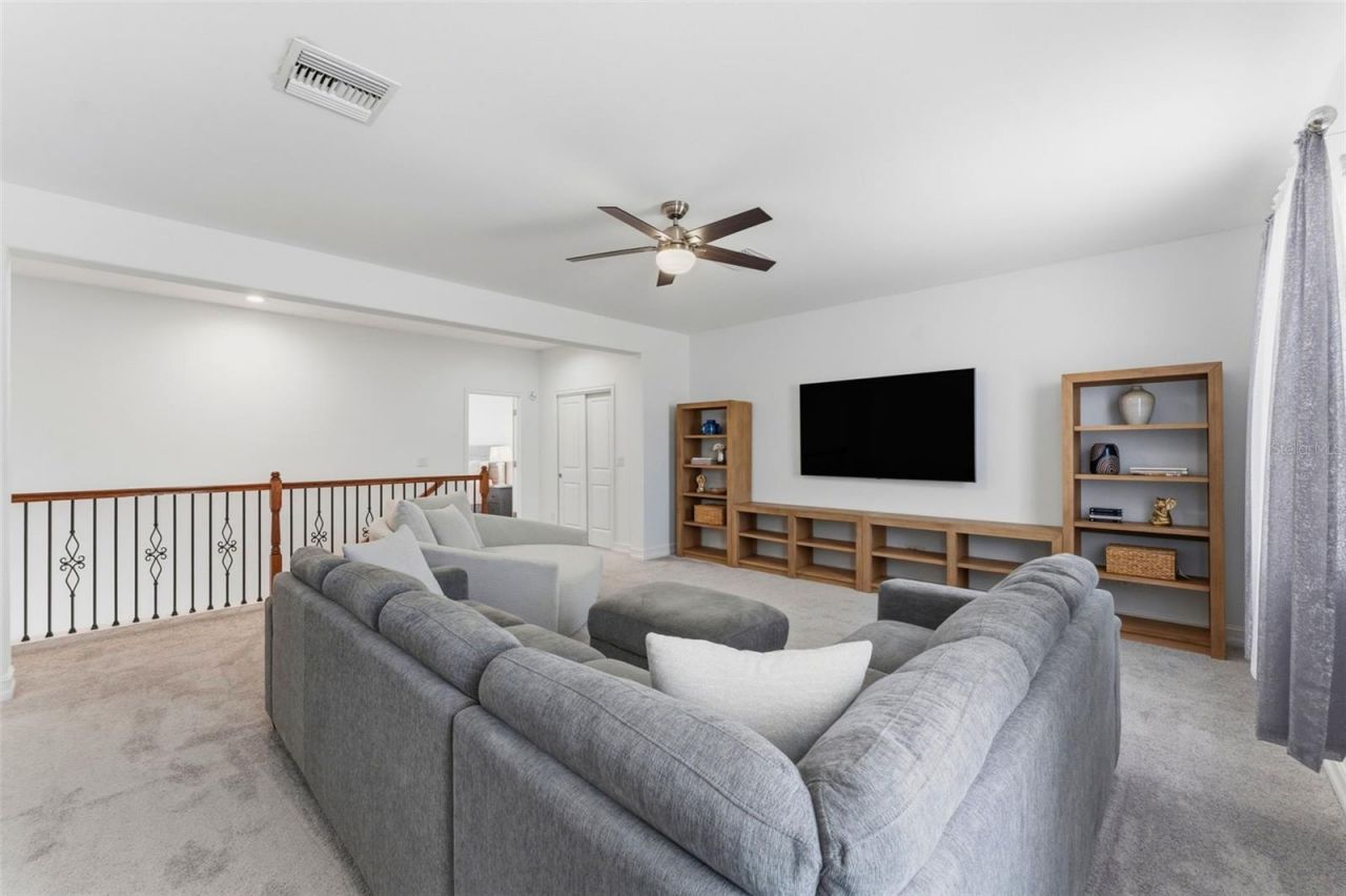 8012 Red Orchard Court, Tampa, FL 33635 Photo