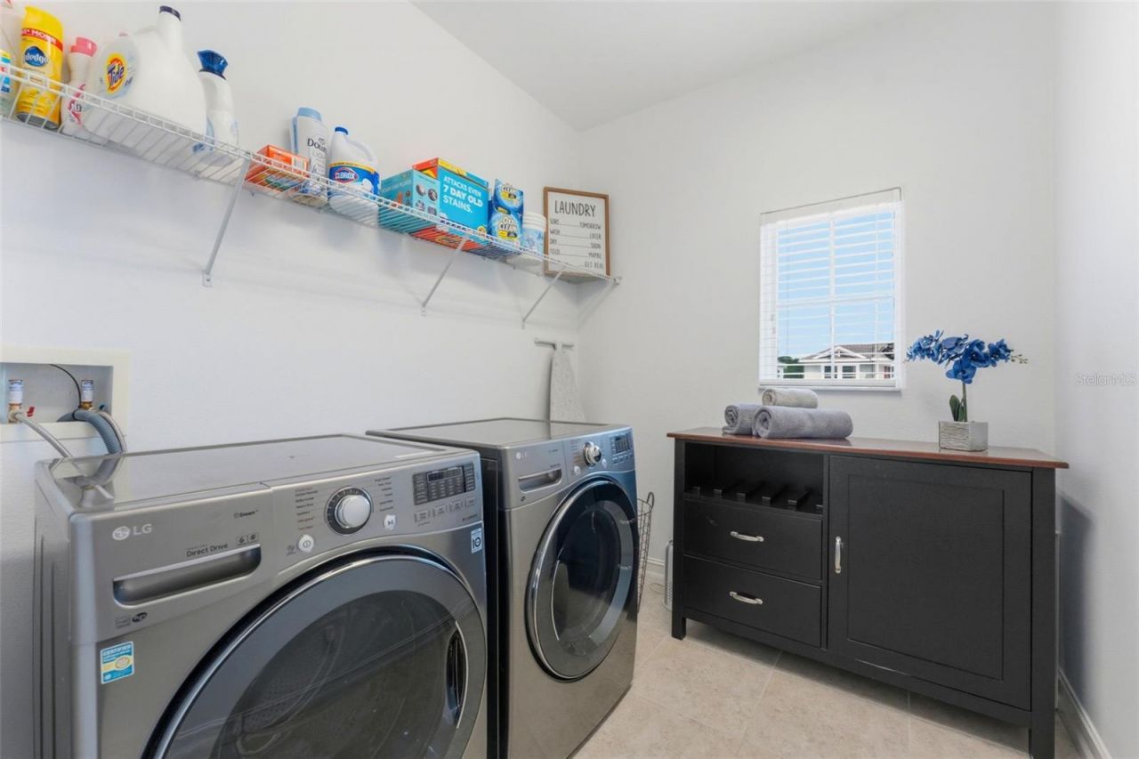 8012 Red Orchard Court, Tampa, FL 33635 Photo