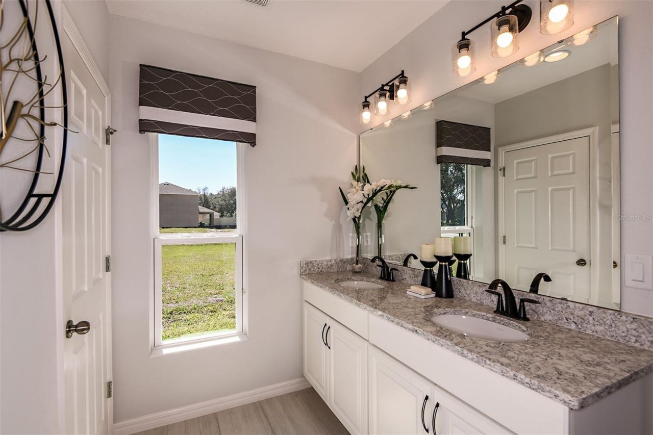 591 Darshire Avenue , Eustis, FL 32736 Photo