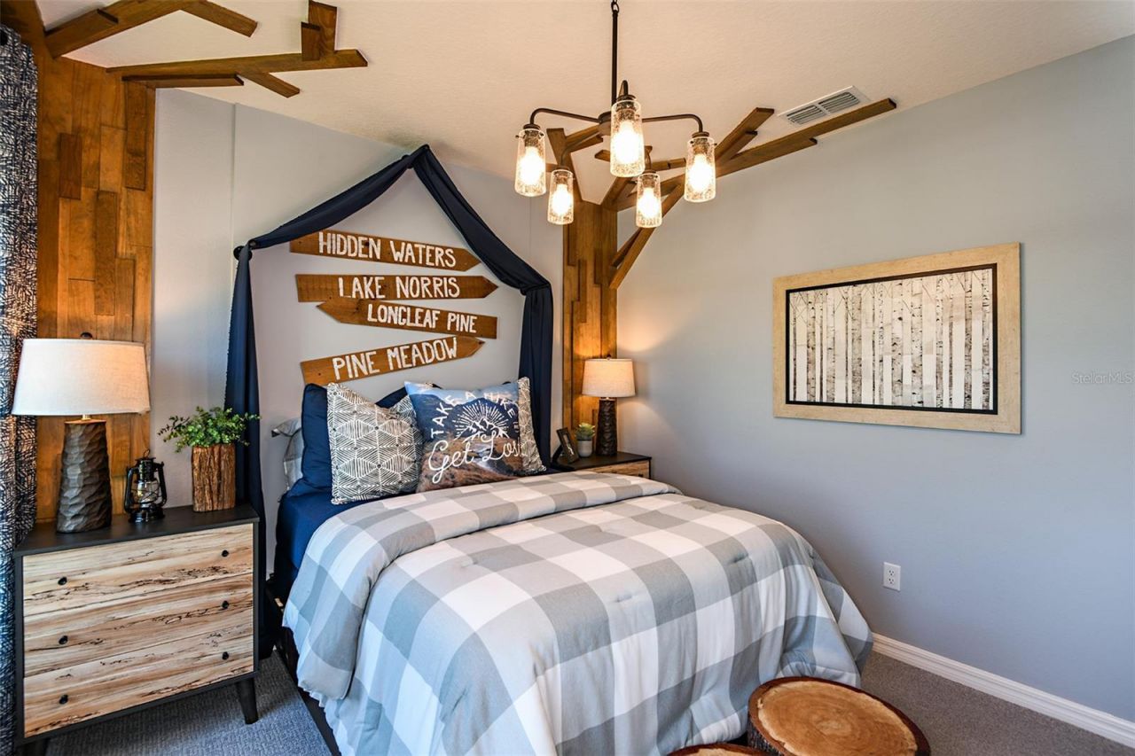 591 Darshire Avenue , Eustis, FL 32736 Photo