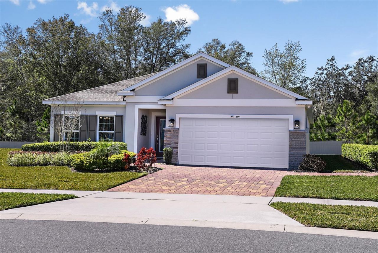 591 Darshire Avenue , Eustis, FL 32736 Photo