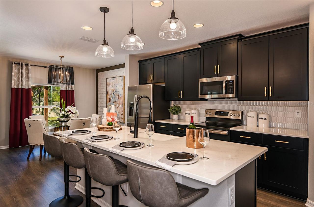 591 Darshire Avenue , Eustis, FL 32736 Photo