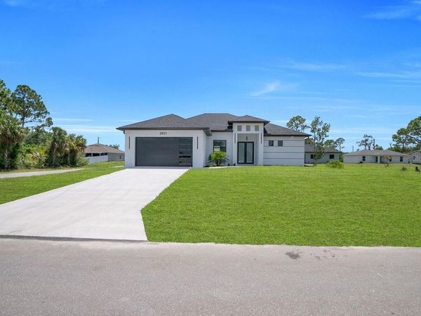 3901 3RD STREET SW, LEHIGH ACRES, FL 33976