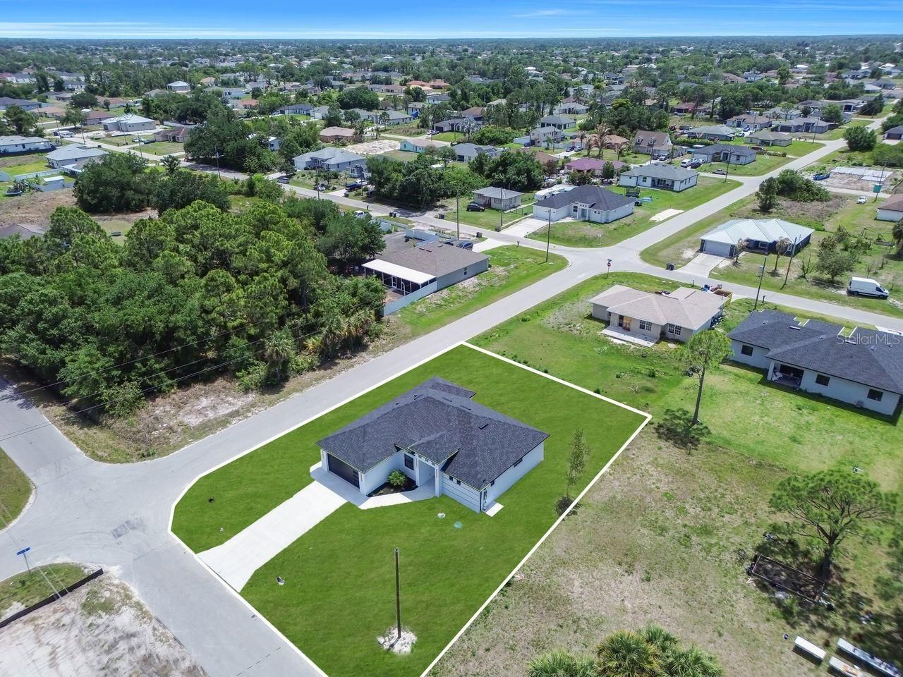 3901 3rd Street Sw, Lehigh Acres, FL 33976 Photo