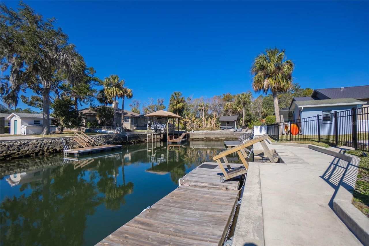 3956 N Timucua Point , Crystal River, FL 34428 Photo