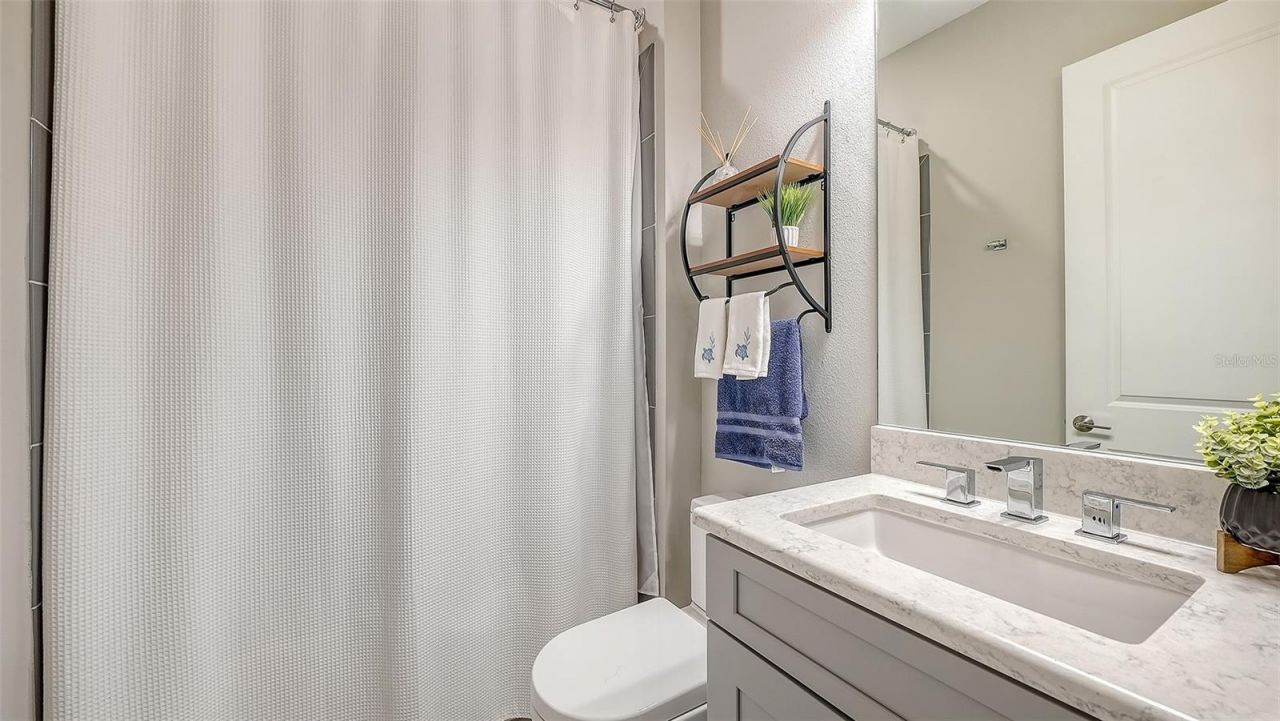 6032 Grandview Hill Court, Bradenton, FL 34203 Photo