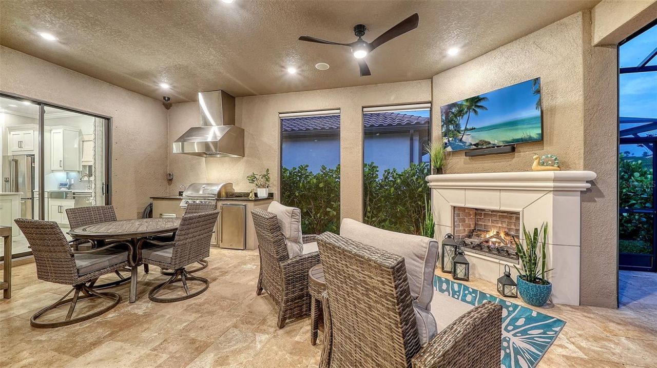 6032 Grandview Hill Court, Bradenton, FL 34203 Photo