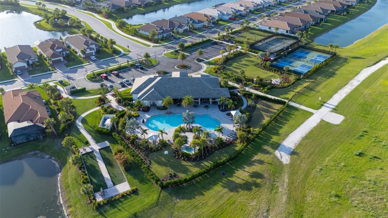 6032 Grandview Hill Court, Bradenton, FL 34203 Photo